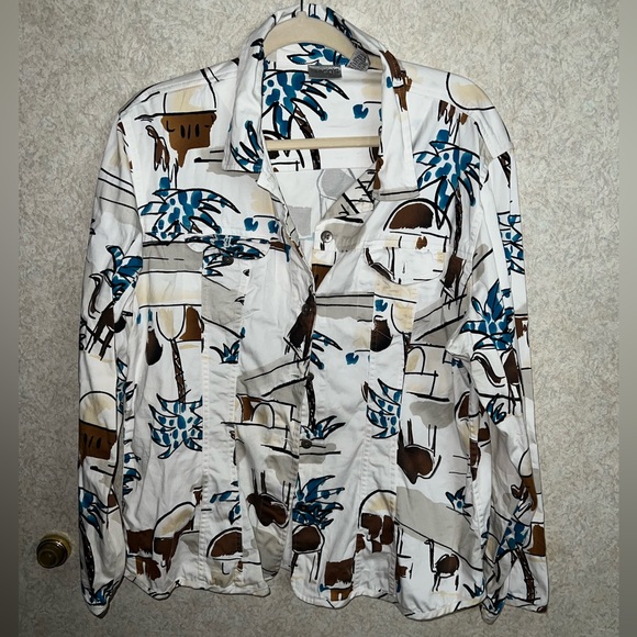 Chicos Size 3 White Multi Color Jacket Buttons Casual camels palm trees - Picture 1 of 3